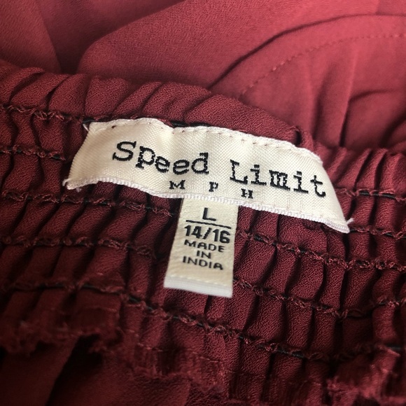 Speed Limit MPH Girls Off Shoulder Short Sleeve Blouse - Picture 6 of 6